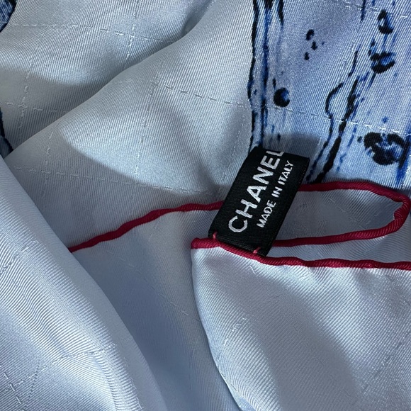 CHANEL SILK SCARF - Picture 3 of 3